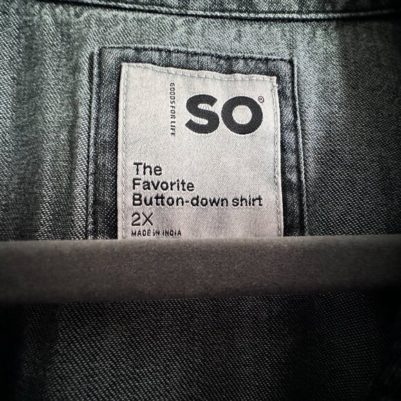 SO Women's 2X Black Acid Wash "The Favorite" Oversize Button Down Denim Shirt - Picture 4 of 8